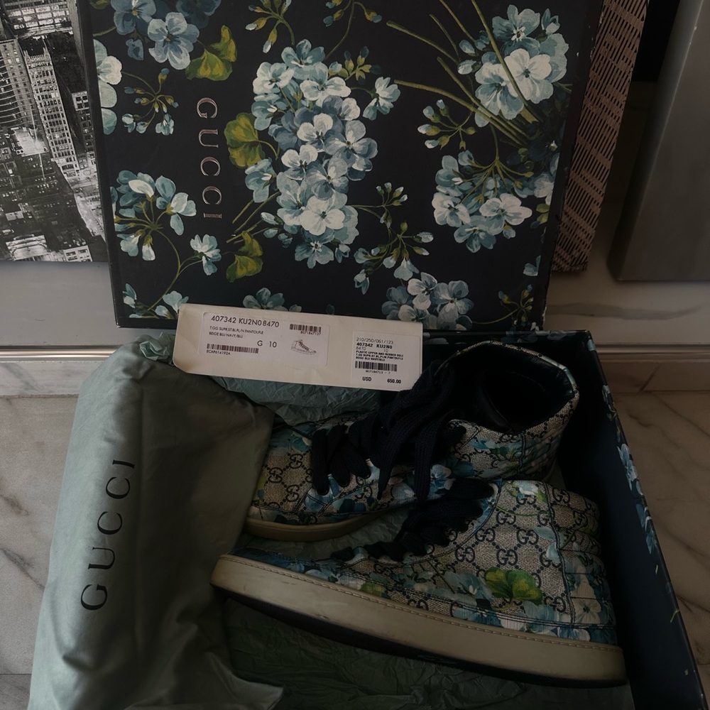 Gucci Floral High-Top Sneakers - Blue and Green